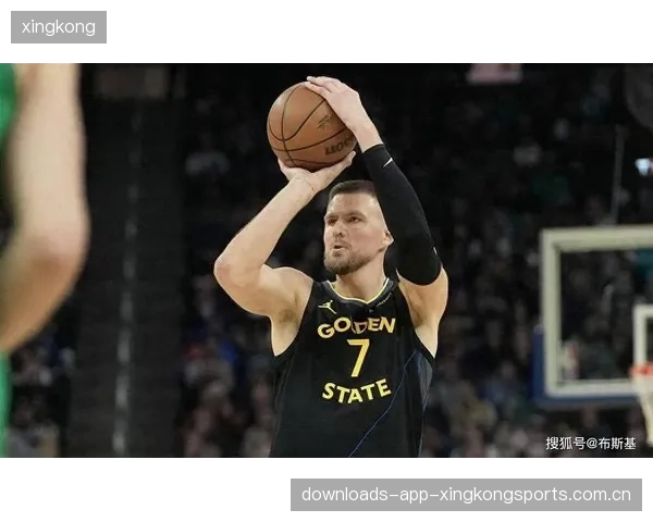 NBA波尔津吉斯三分训练回正手感，助力新赛季超强爆发！
